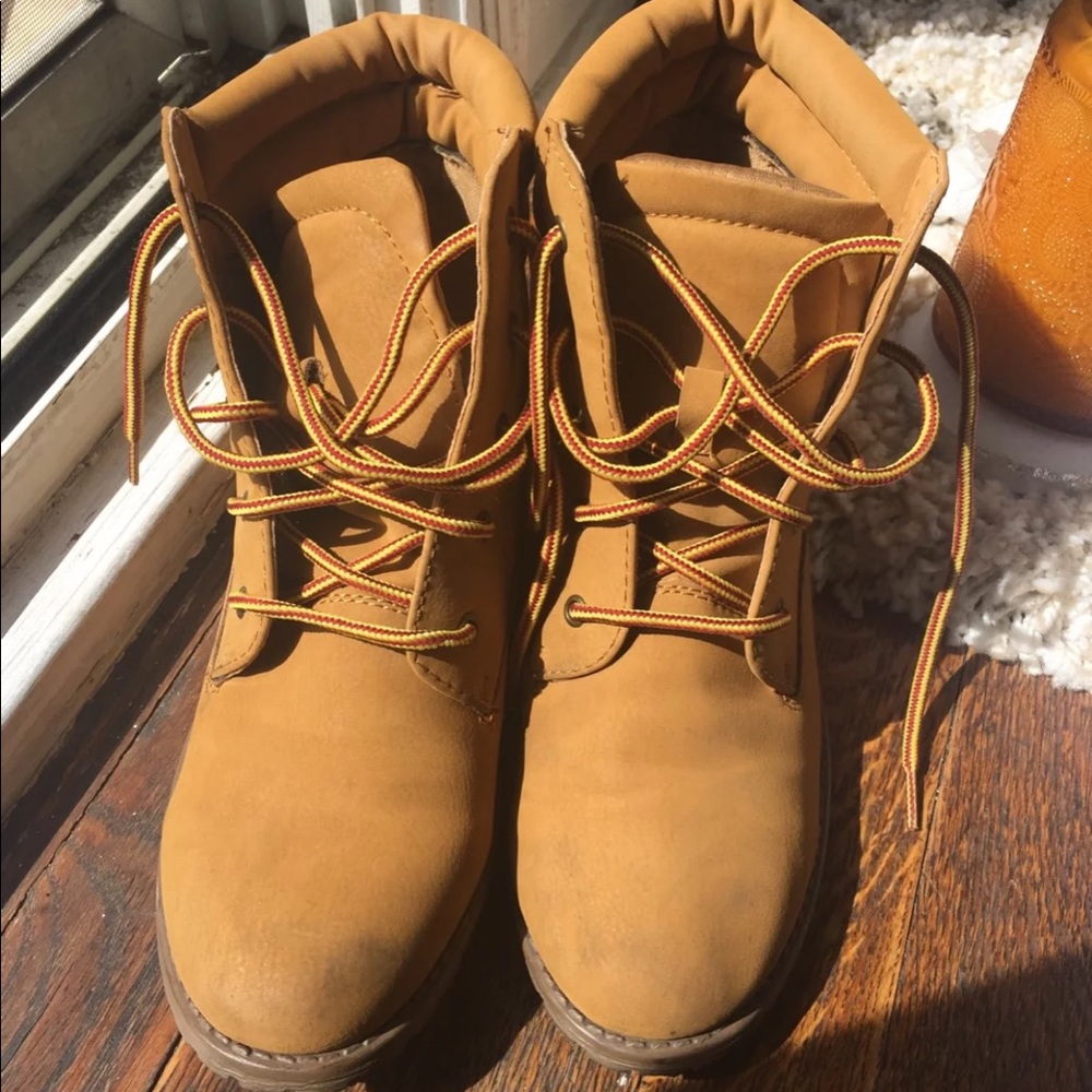 Steve Madden boots size 8.5